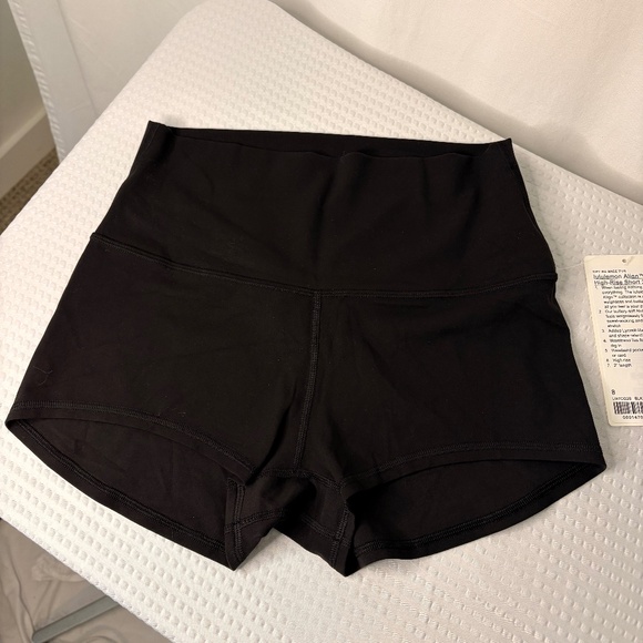 NWT LULULEMON Align High Rise Short 2" sz. 8 - Picture 5 of 6